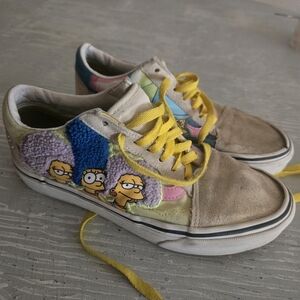 Womens Sz 7 The Simpsons Vans Sneakers Marge Sisters
